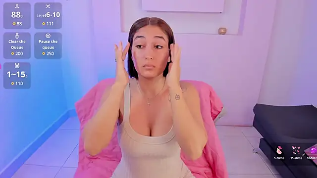 Snapshot of ScarlettWet9 chatting on 12.14.24 ScarlettWet9 online show from 12.14.24