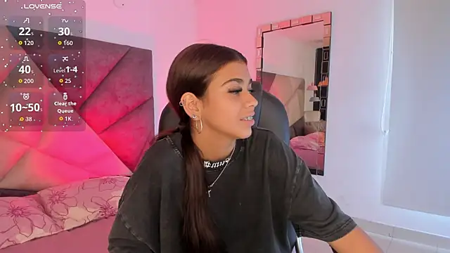 GiaFu online show from 12.18.25