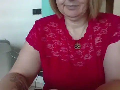 Snapshot of Sandcoq chatting on 12.13.24 Sandcoq online show from 12.13.24