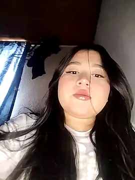 Snapshot of sharyl_24 chatting on 03.14.25 sharyl 24 online show from 03.14.25