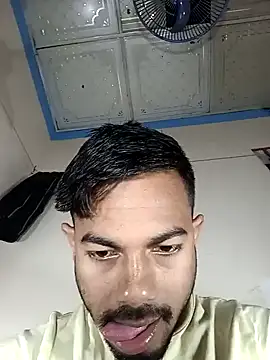 Snapshot of arafat_mia chatting on 01.28.25 arafat mia online show from 01.28.25