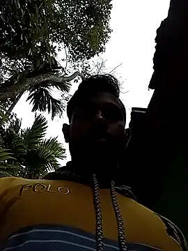 Snapshot of arafat_mia chatting on 02.11.25 arafat mia online show from 02.11.25