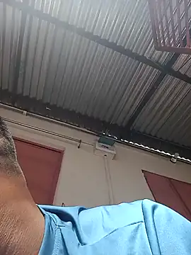 Snapshot of arafat_mia chatting on 02.14.25 arafat mia online show from 02.14.25