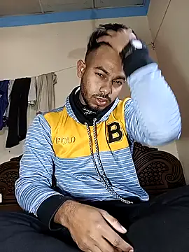 Snapshot of arafat_mia chatting on 02.15.25 arafat mia online show from 02.15.25