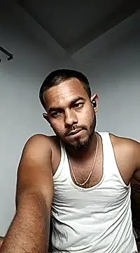 Snapshot of arafat_mia chatting on 03.12.25 arafat mia online show from 03.12.25