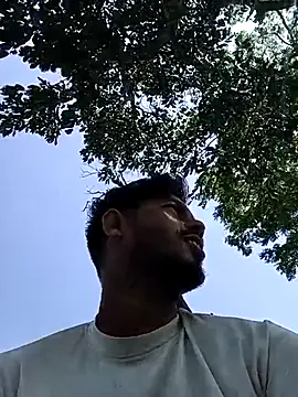 Snapshot of arafat_mia chatting on 09.26.25 arafat mia online show from 09.26.25