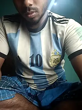 Snapshot of arafat_mia chatting on 10.15.25 arafat mia online show from 10.15.25