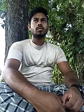 Snapshot of arafat_mia chatting on 10.17.25 arafat mia online show from 10.17.25