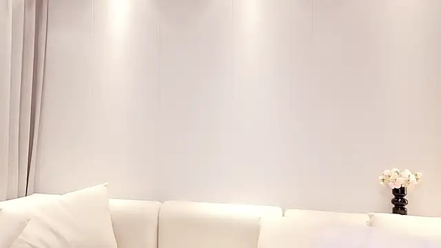 jiaozi-kiss online show from 03.10.25