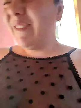 Snapshot of Molly_Greyy chatting on 12.07.24 Molly Greyy online show from 12.07.24