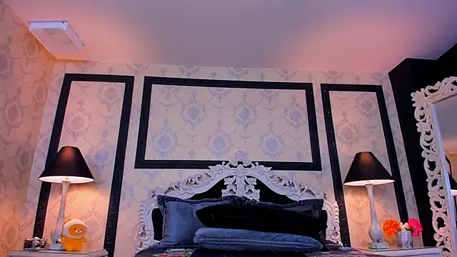 Snapshot of ImSophiie chatting on 01.21.25 ImSophiie online show from 01.21.25