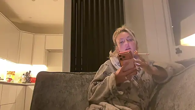 Leylah Linda online show from 02.27.26