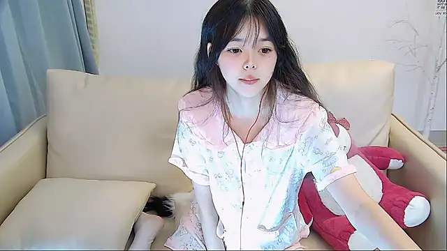 Snapshot of mango-a chatting on 01.10.25 mango-a online show from 01.10.25