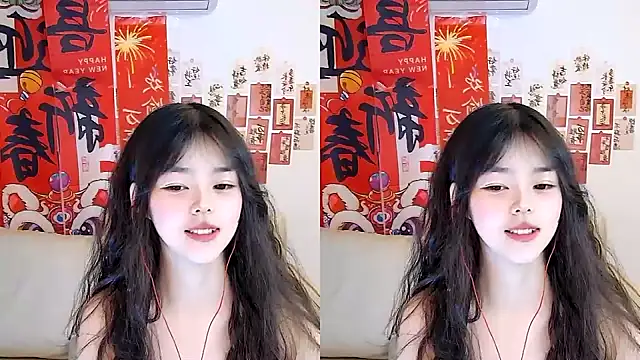 Snapshot of mango-a chatting on 02.11.25 mango-a online show from 02.11.25