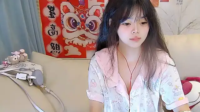 Snapshot of mango-a chatting on 03.11.25 mango-a online show from 03.11.25