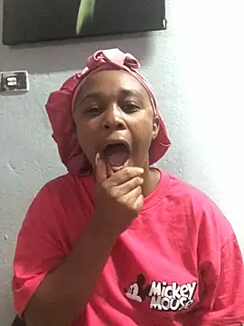 Pearl 00 online show from 01.09.26