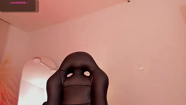 Missbrave1 online show from 09.11.25