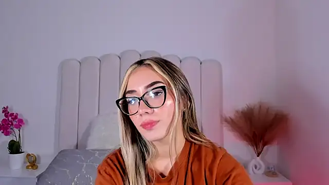 Sarajonnes online show from 02.11.25