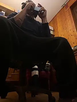 Snapshot of Dikkiduohottt chatting on 03.03.25 Dikkiduohottt online show from 03.03.25