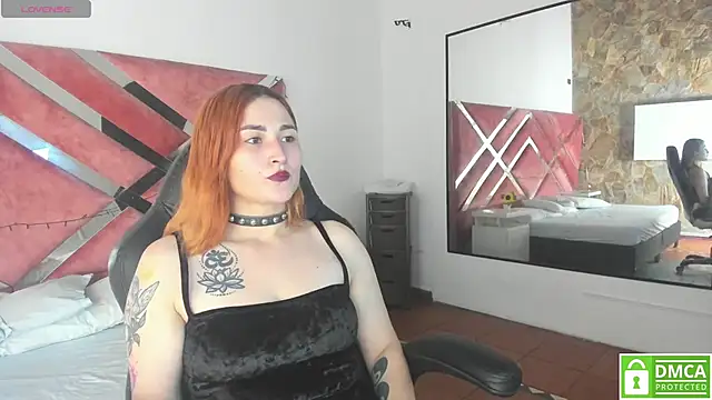 Snapshot of madame_ibby chatting on 01.16.25 madame ibby online show from 01.16.25