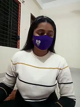 Snapshot of Puja-Dash chatting on 01.08.25 Puja-Dash online show from 01.08.25