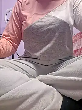 Melody Shyla online show from 12.17.25