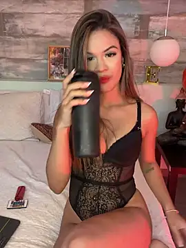 Alisha-Bond online show from 01.07.25