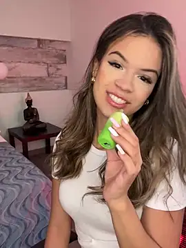 Alisha-Bond online show from 01.20.25