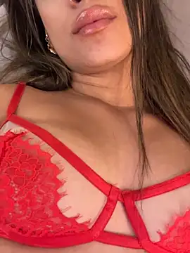 Alisha-Bond online show from 03.19.25