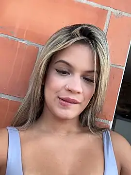 Alisha-Bond online show from 01.17.26