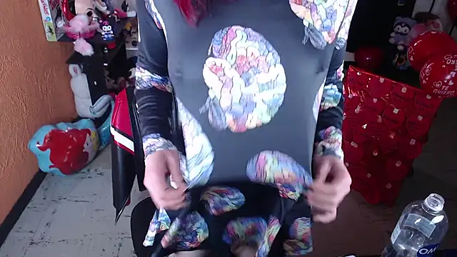 MissMiia2 online show from 02.21.25