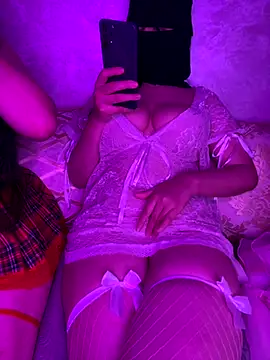 Rawan-The-Queen online show from 11.25.25