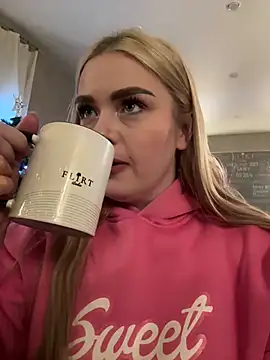 April Vance online show from 12.10.24