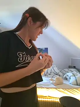 Hexe12346 online show from 03.18.25