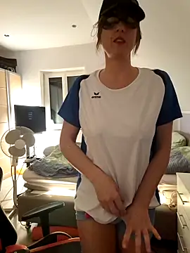 Hexe12346 online show from 11.20.25