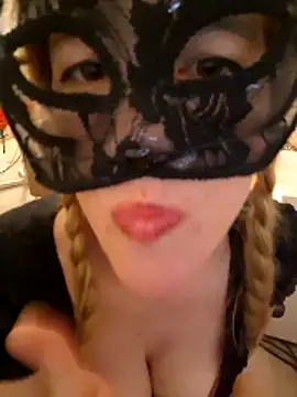 Hexe12346 online show from 04.18.26