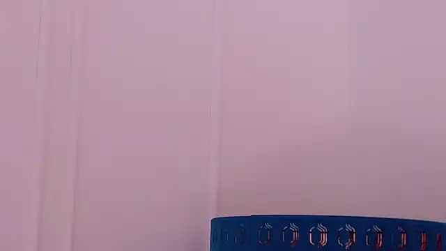 MiaNixan online show from 02.23.25