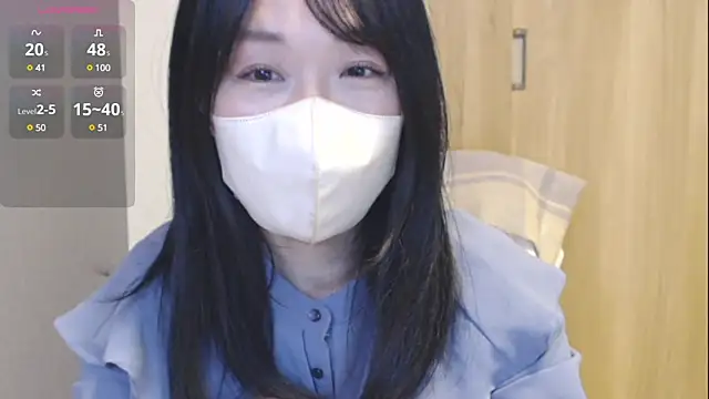 Snapshot of IORio2 chatting on 01.05.25 IORio2 online show from 01.05.25