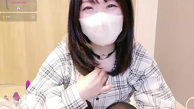 Snapshot of IORio2 chatting on 03.07.25 IORio2 online show from 03.07.25