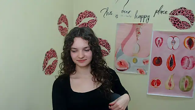  SusieSu  online show from 02.17.25