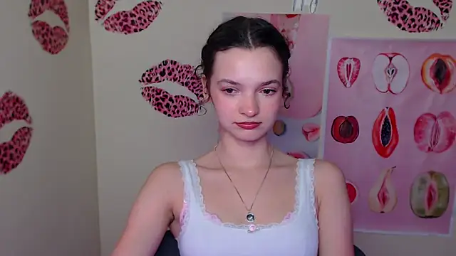  SusieSu  online show from 12.16.25