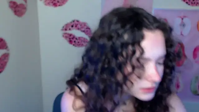  SusieSu  online show from 12.20.25