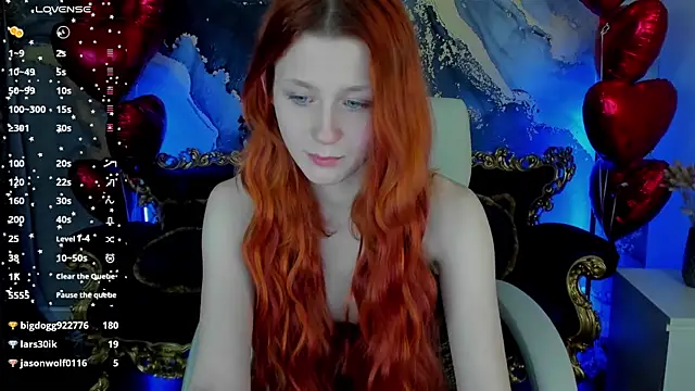 Snapshot of MagicLilu chatting on 02.14.25 MagicLilu online show from 02.14.25