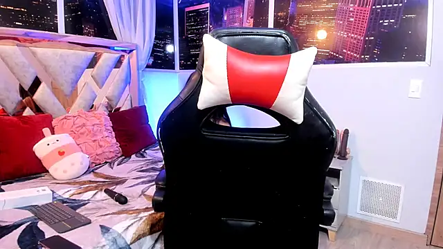 Tiffany sander online show from 03.13.25