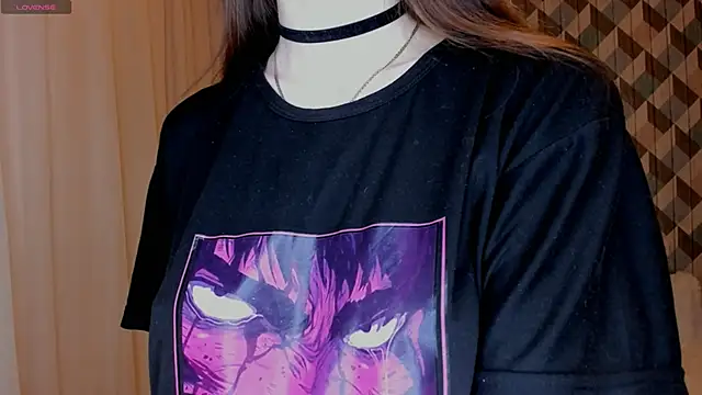 EvaBradley online show from 03.02.25