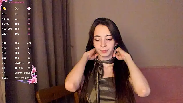 EvaBradley online show from 10.14.25