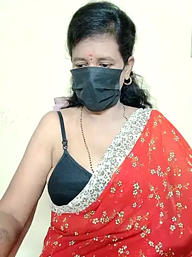 Snapshot of akshara_22 chatting on 01.07.25 akshara 22 online show from 01.07.25