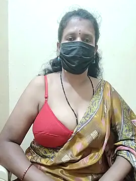 Snapshot of akshara_22 chatting on 03.19.25 akshara 22 online show from 03.19.25