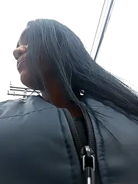 Sara-77 online show from 01.05.25