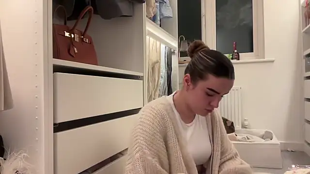 Snapshot of maisiesmithx chatting on 03.28.26 maisiesmithx online show from 03.28.26
